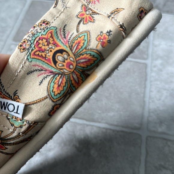 -🌺TOM’s Bundle of 2 Pairs🌺 - Picture 13 of 15